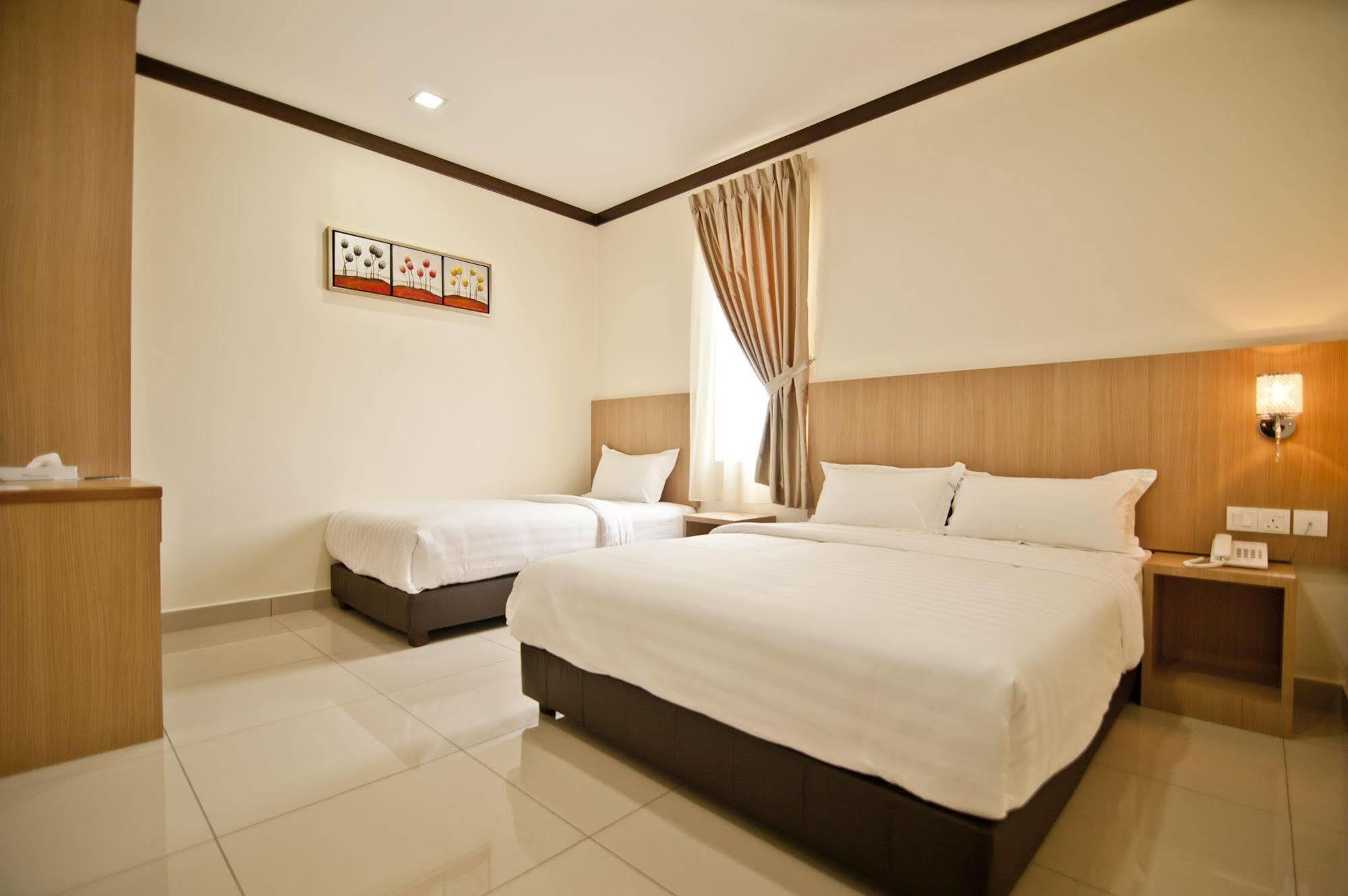 Hotel Setia Keluang Exterior photo