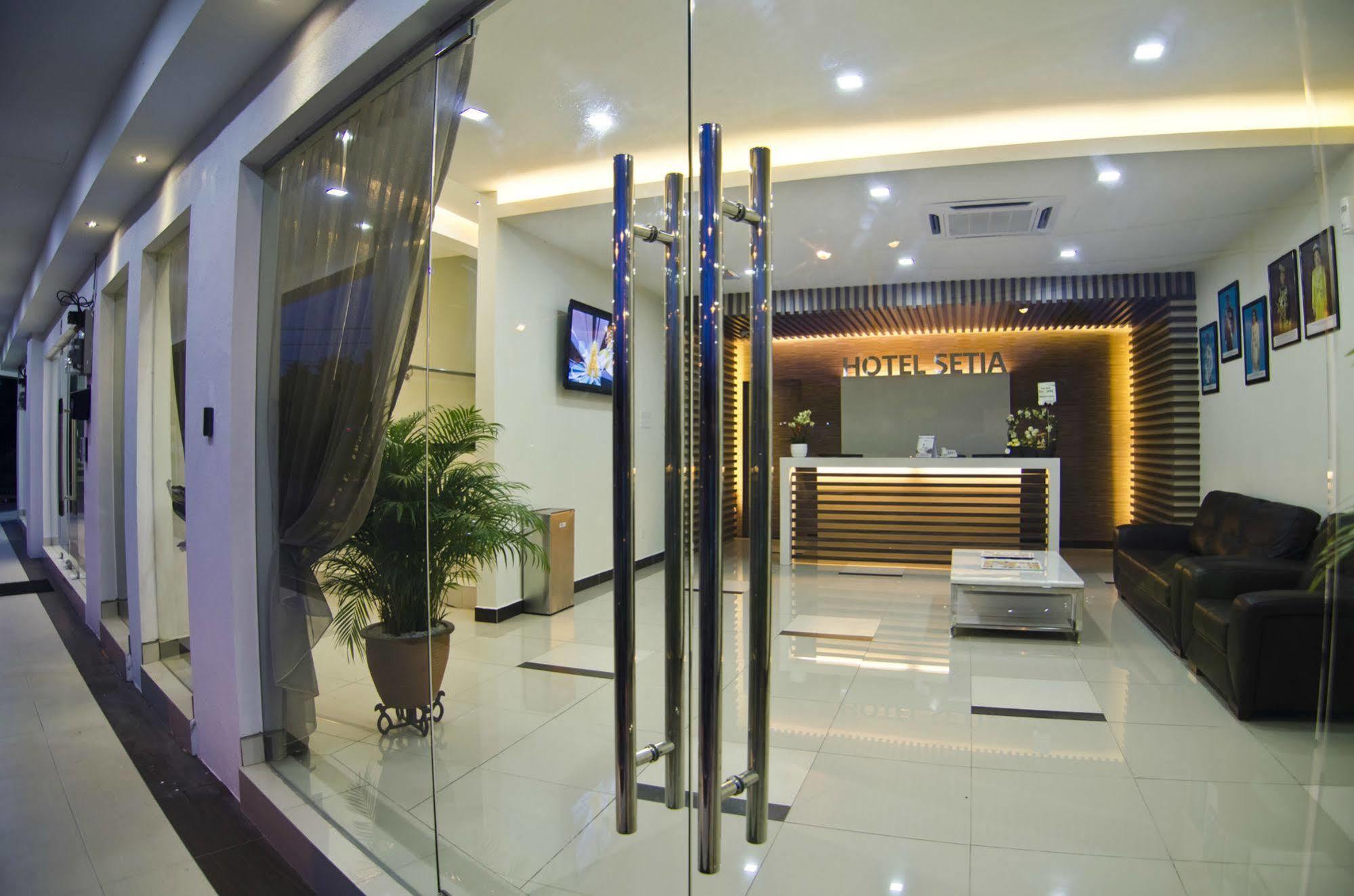 Hotel Setia Keluang Exterior photo